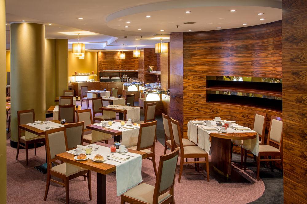 Hotel Capannelle Roma Kültér fotó
