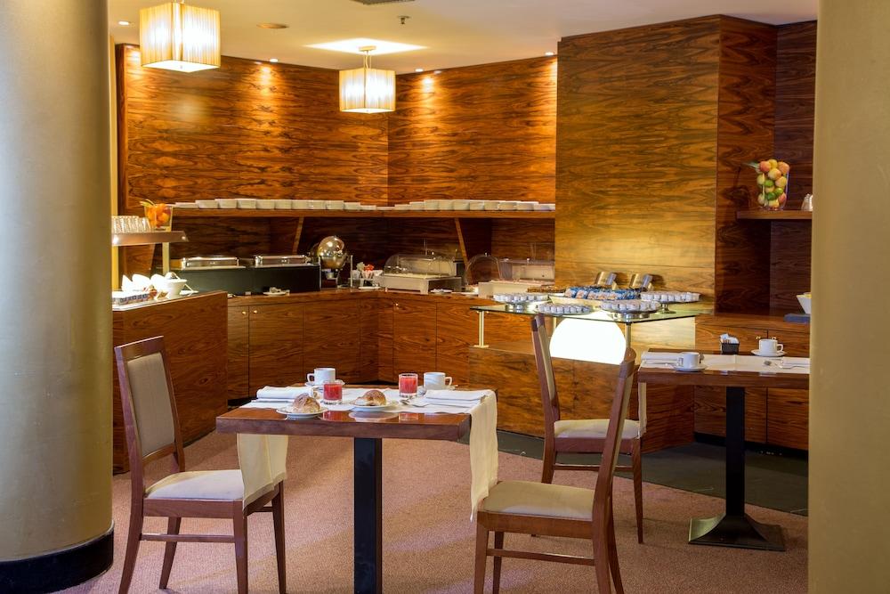 Hotel Capannelle Roma Kültér fotó