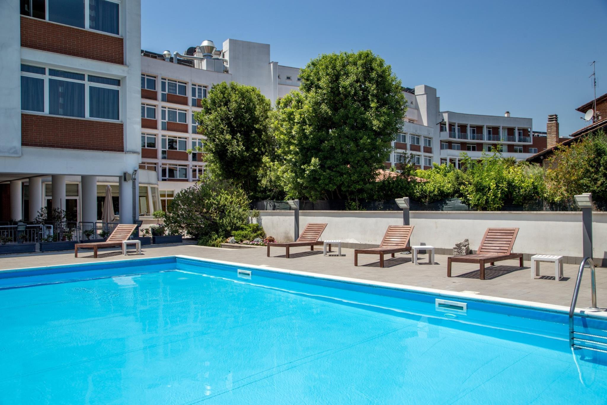 Hotel Capannelle Roma Kültér fotó