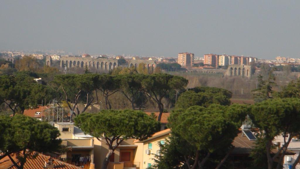 Hotel Capannelle Roma Kültér fotó